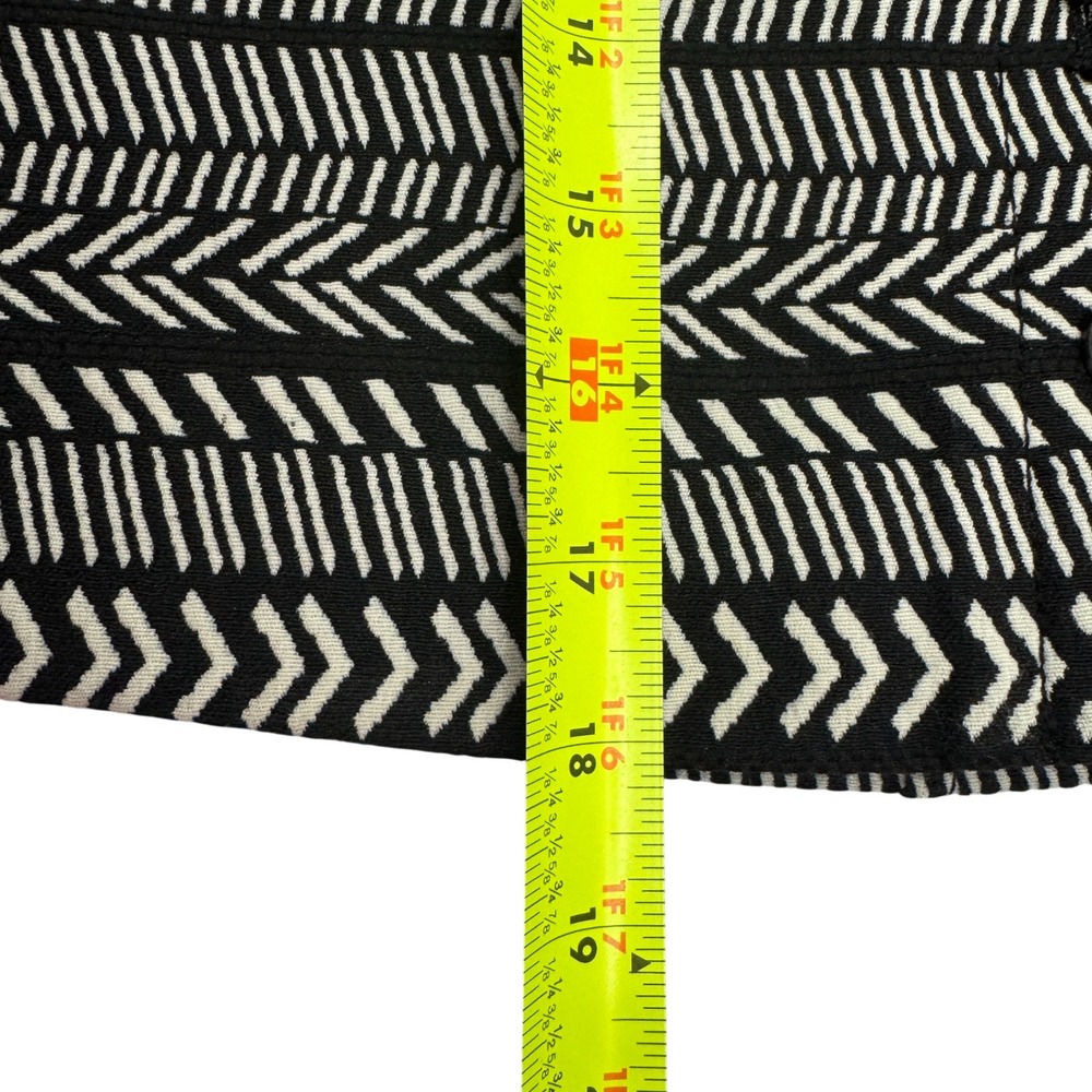 Maeve Black White Geometric Print A Line‎ Button Front Mini Skirt Size 0 Y2K - Picture 12 of 12